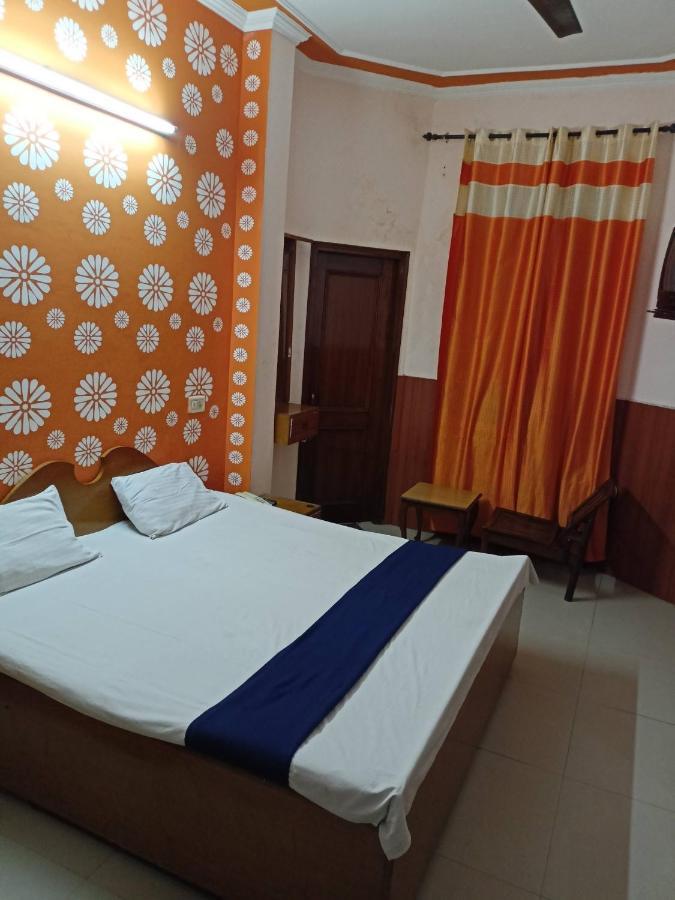 Sunrise Hotel Jalandhar Eksteriør bilde