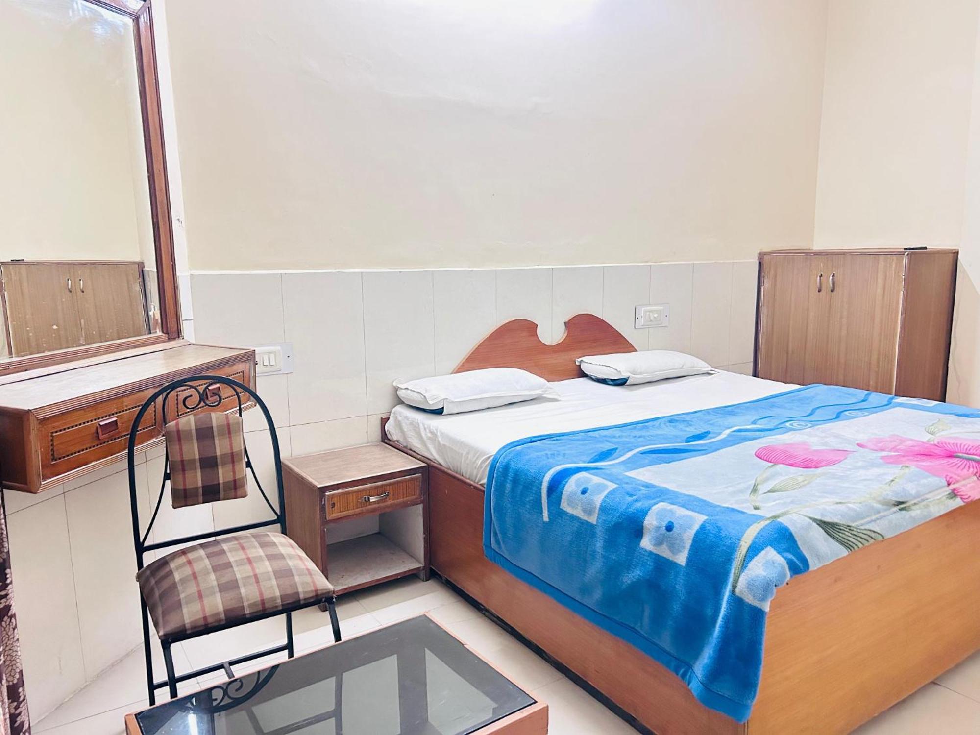 Sunrise Hotel Jalandhar Eksteriør bilde